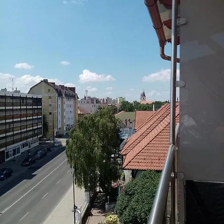 Kek Zsiraf Siofok